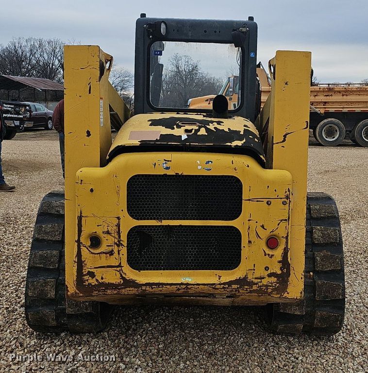 image for item EJ5923 2007 Komatsu  CK30-1 tracked skid steer loader