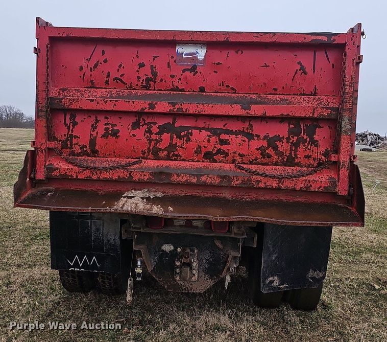 image for item EJ5925 1993 International 8100 dump truck