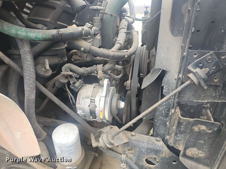 image for item EJ5925 1993 International 8100 dump truck