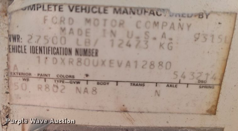 image for item EJ5931 1984 Ford LN8000 oil distributor truck