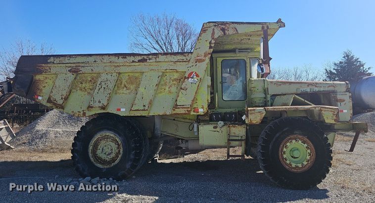 image for item EJ5932 Euclid 207 FD haul truck