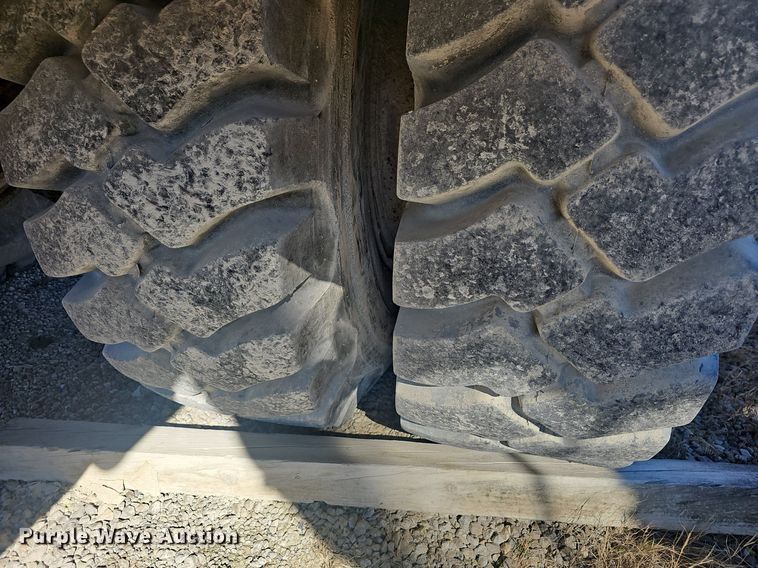 image for item EJ5932 Euclid 207 FD haul truck