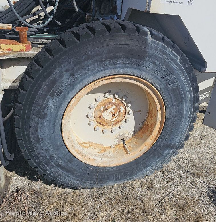 image for item EJ5933 Gardener-Denver 640-GD rock drill