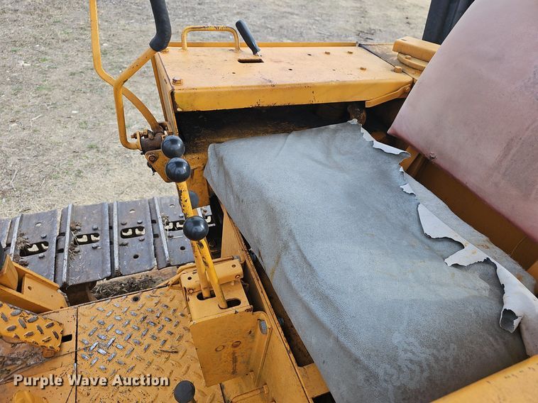 image for item EJ5939 1978 Case  450 dozer