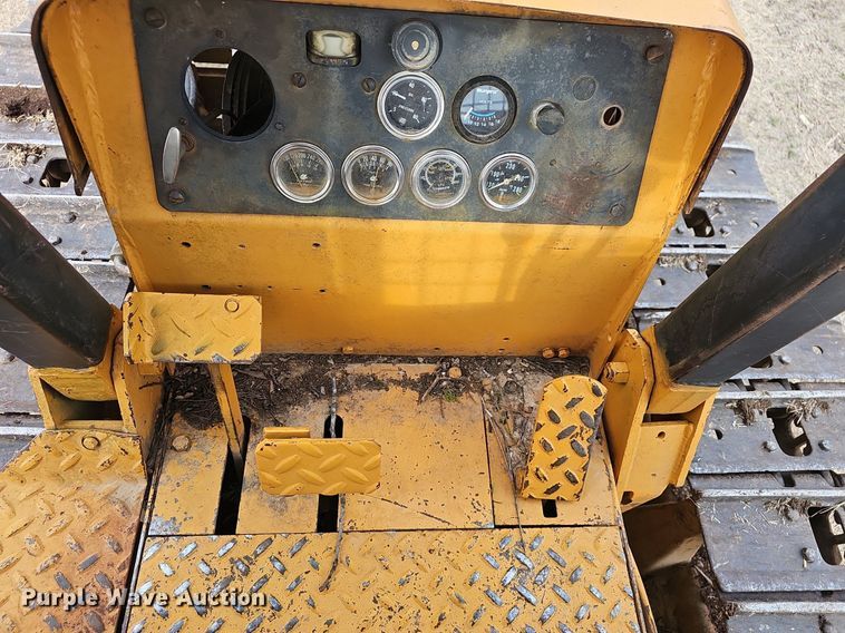 image for item EJ5939 1978 Case  450 dozer