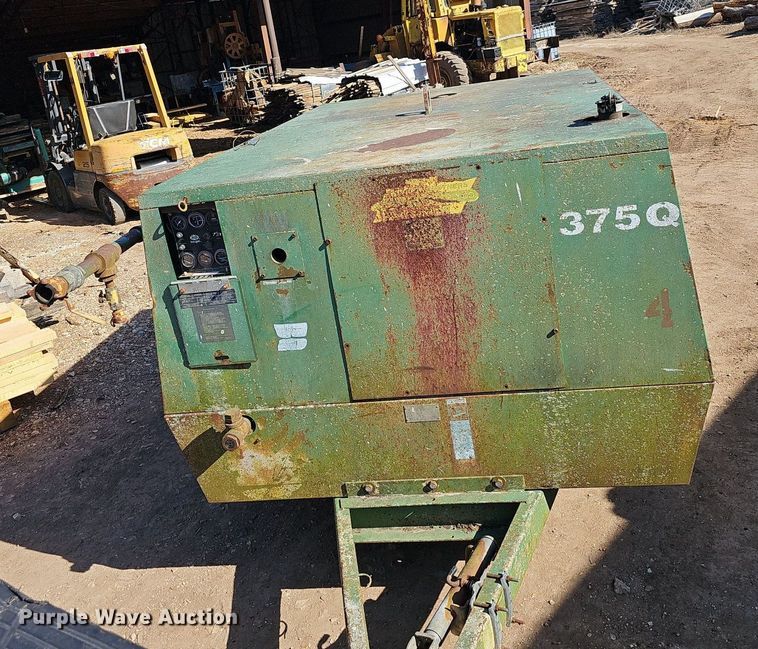 image for item EJ5947 1993 Sullair  375DPQ-JD air compressor