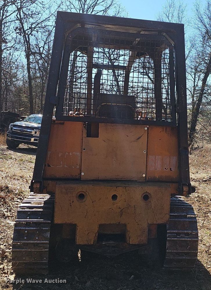 image for item EJ5948 1979 Case  850B track loader