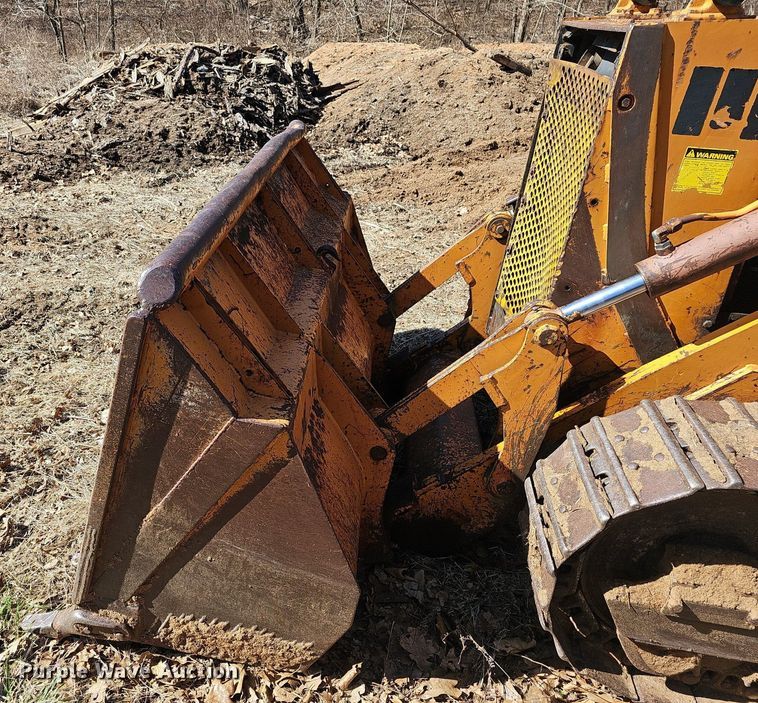 image for item EJ5948 1979 Case  850B track loader