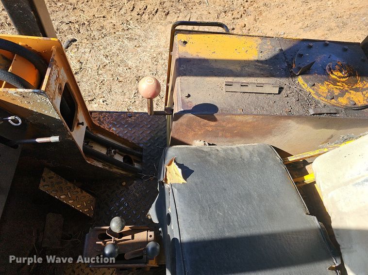 image for item EJ5948 1979 Case  850B track loader