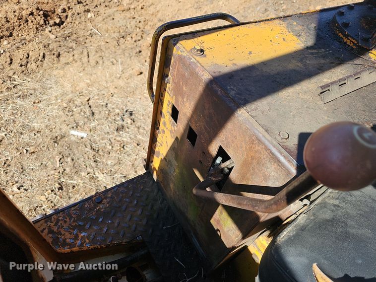 image for item EJ5948 1979 Case  850B track loader