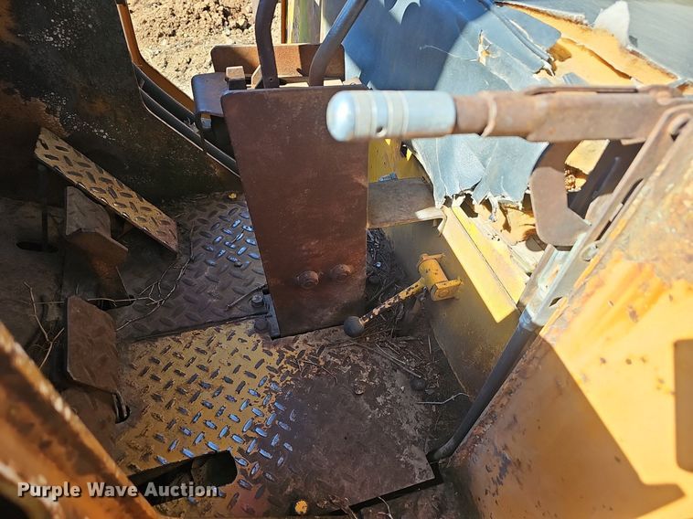 image for item EJ5948 1979 Case  850B track loader