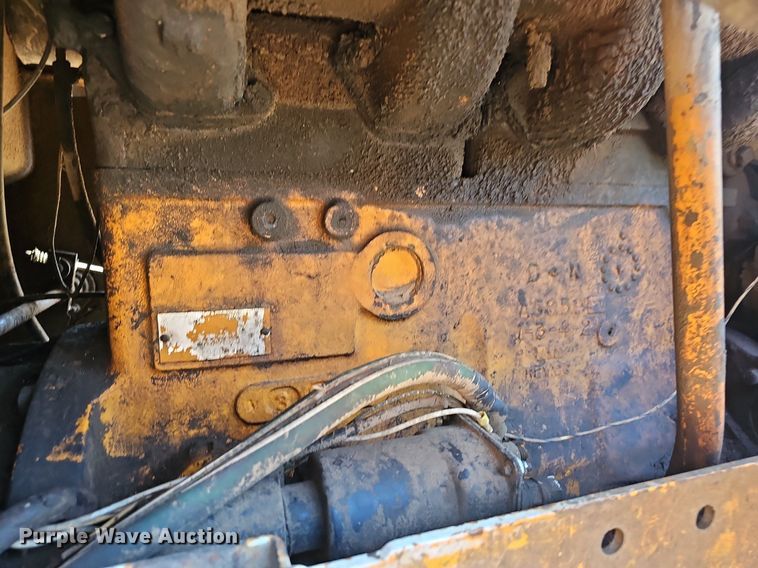 image for item EJ5948 1979 Case  850B track loader