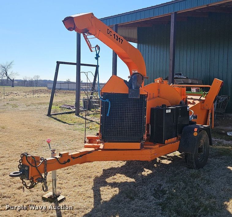 image for item EJ5950 2016 Altec DC1317 wood chipper