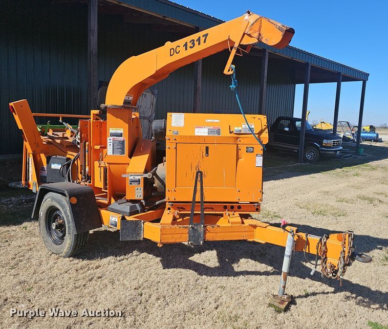 image for item EJ5950 2016 Altec DC1317 wood chipper