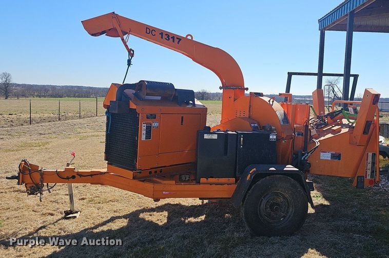 image for item EJ5950 2016 Altec DC1317 wood chipper