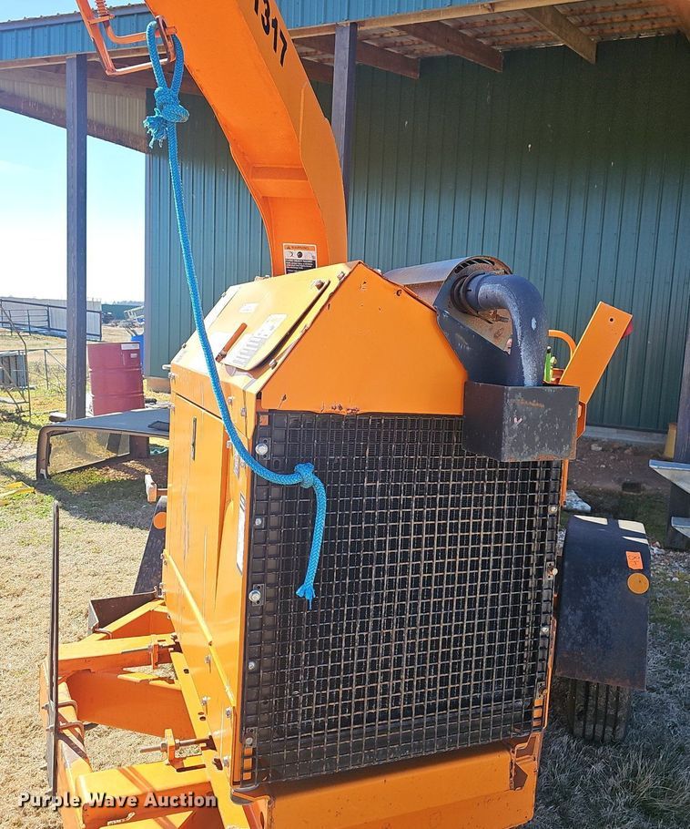 image for item EJ5950 2016 Altec DC1317 wood chipper