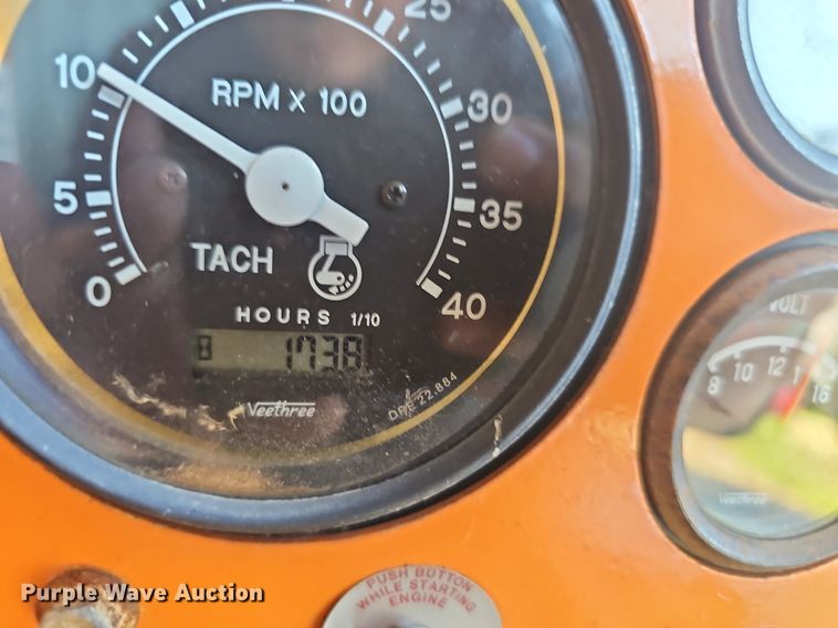 image for item EJ5950 2016 Altec DC1317 wood chipper