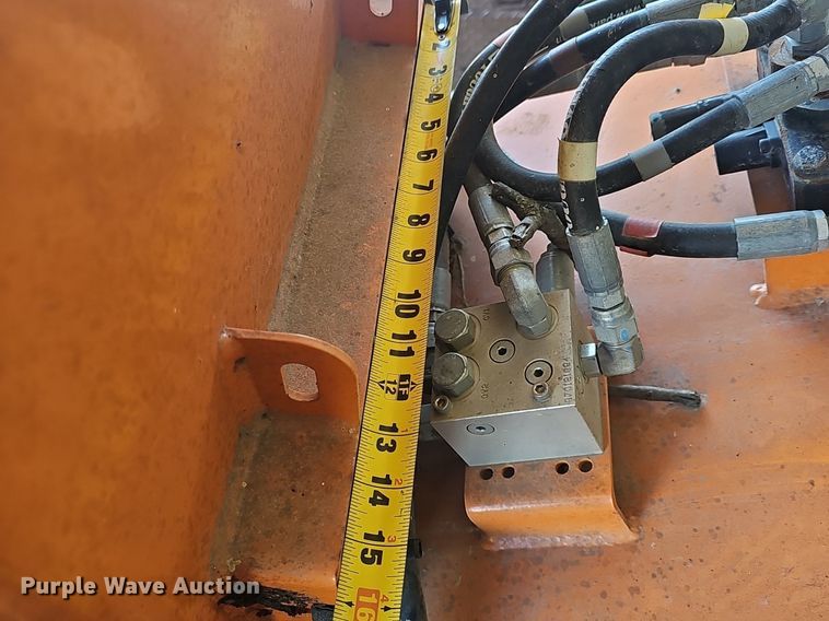 image for item EJ5950 2016 Altec DC1317 wood chipper