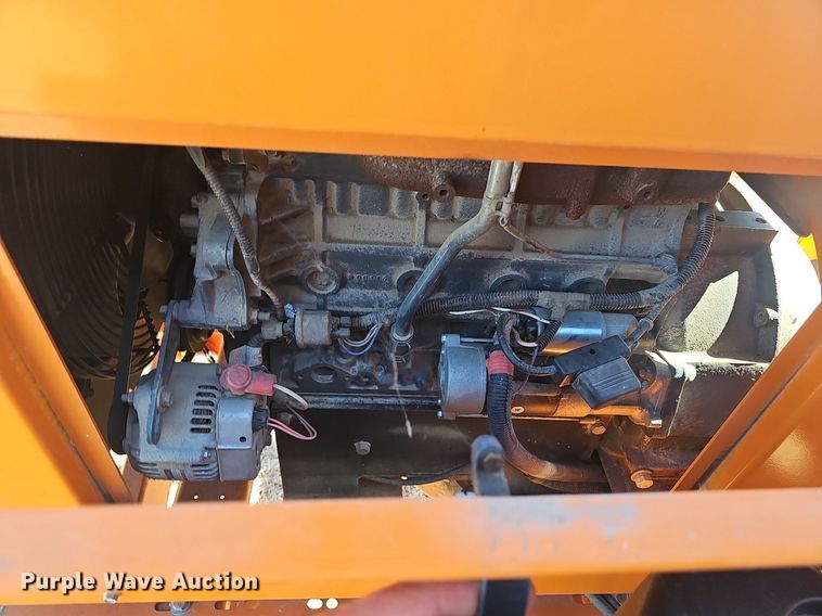 image for item EJ5950 2016 Altec DC1317 wood chipper