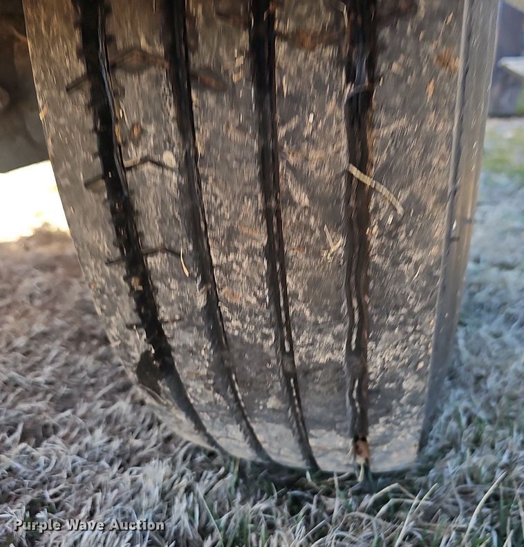 image for item EJ5950 2016 Altec DC1317 wood chipper