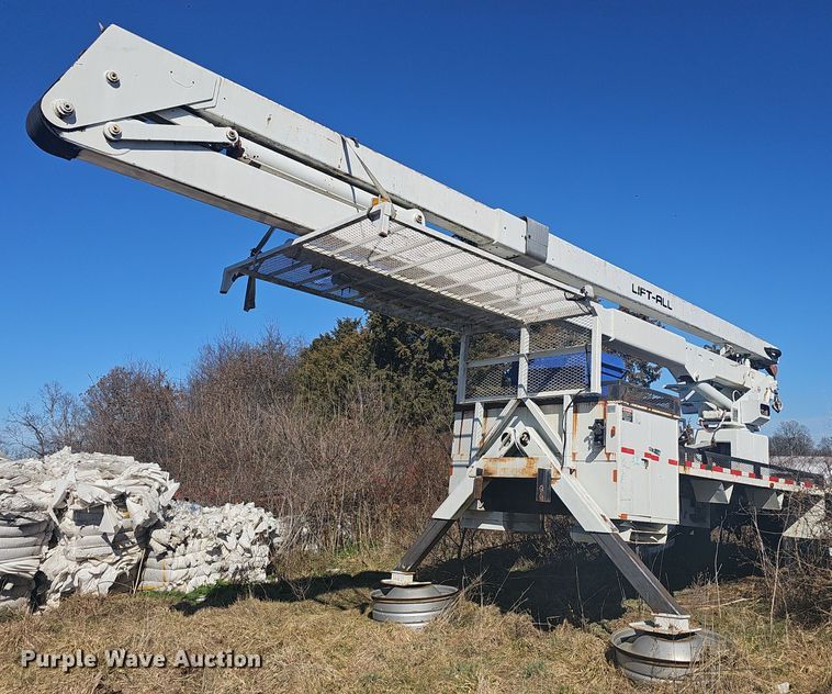 image for item EJ5951 Dakota Bodies  265-FB bucket truck bed