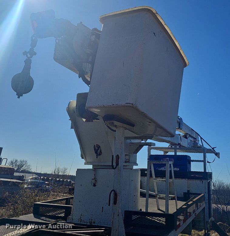 image for item EJ5951 Dakota Bodies  265-FB bucket truck bed