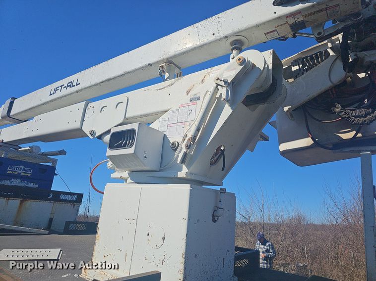 image for item EJ5951 Dakota Bodies  265-FB bucket truck bed