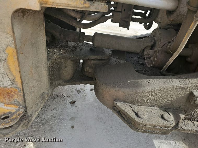 image for item EJ5954 1985 Caterpillar IT28 wheel loader