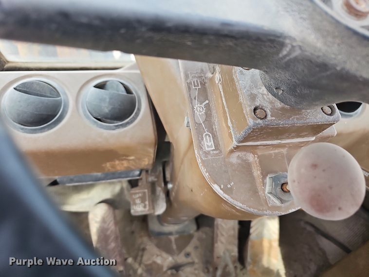 image for item EJ5954 1985 Caterpillar IT28 wheel loader