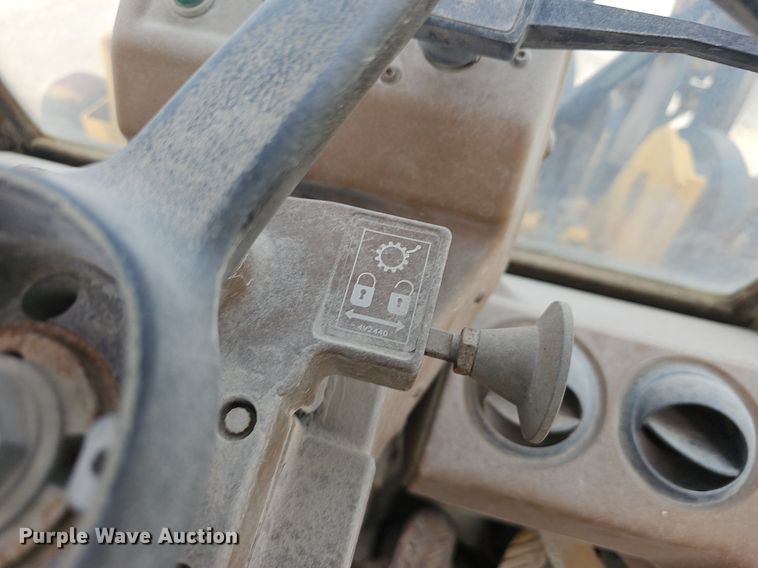 image for item EJ5954 1985 Caterpillar IT28 wheel loader