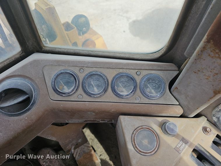 image for item EJ5954 1985 Caterpillar IT28 wheel loader