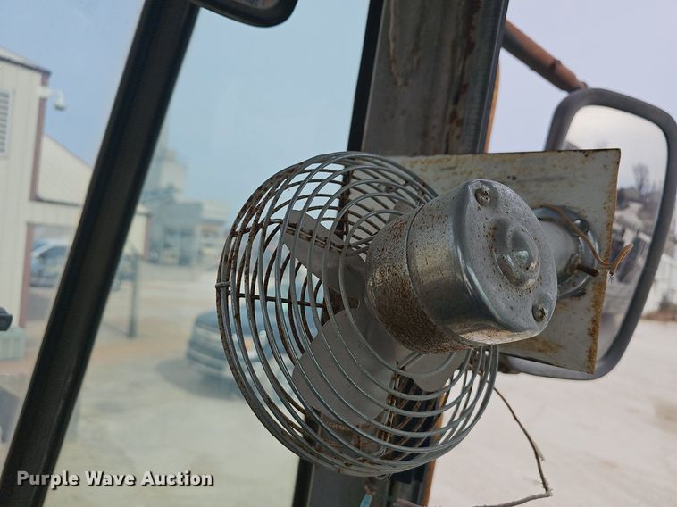 image for item EJ5954 1985 Caterpillar IT28 wheel loader