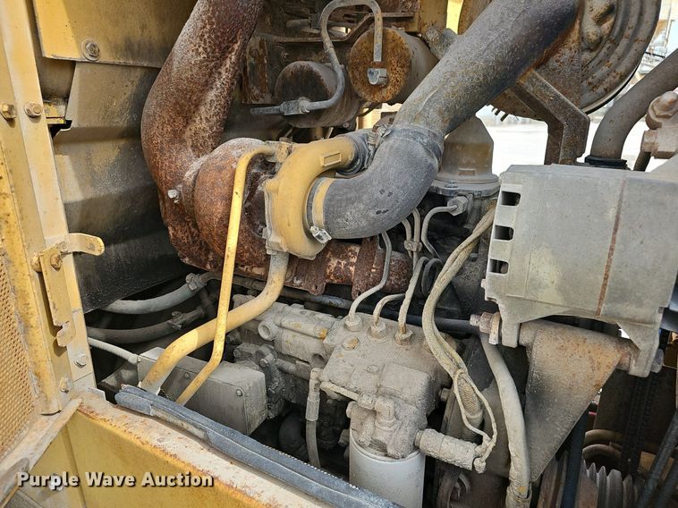 image for item EJ5954 1985 Caterpillar IT28 wheel loader