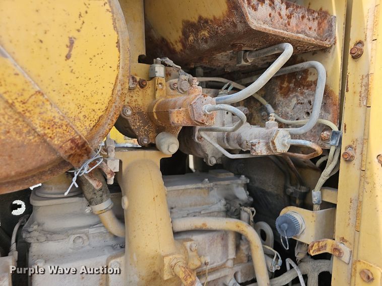 image for item EJ5954 1985 Caterpillar IT28 wheel loader