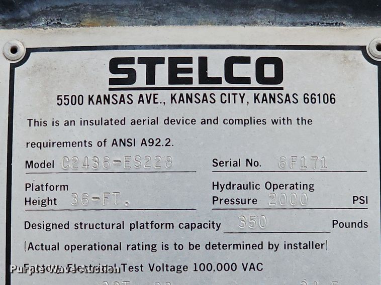 image for item EJ5955 1989 International 1754 bucket truck