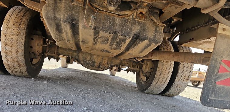 image for item EJ5956 2016 Ford  F550 Super Duty bucket truck