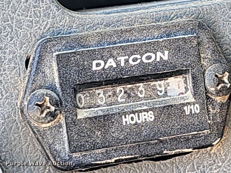 image for item EJ5956 2016 Ford  F550 Super Duty bucket truck