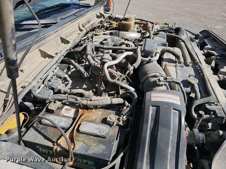 image for item EJ5956 2016 Ford  F550 Super Duty bucket truck