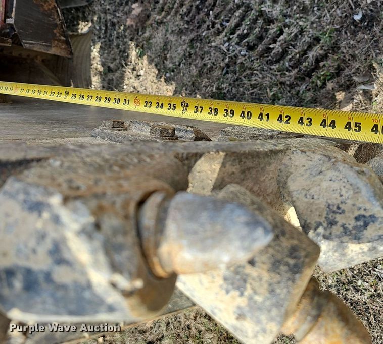 image for item EJ5961 2013 Ditch Witch RT115 rock saw