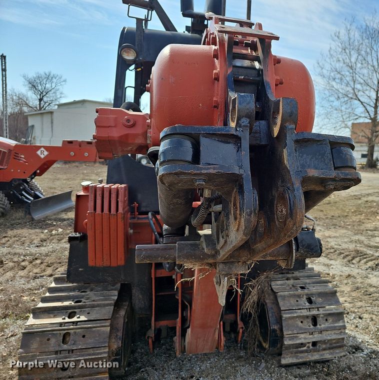 image for item EJ5962 2009 Ditch Witch HT115 cable plow