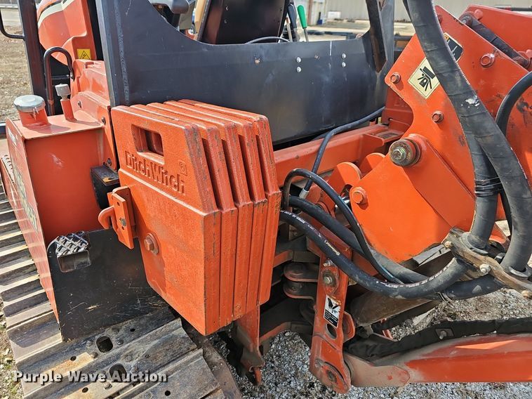 image for item EJ5962 2009 Ditch Witch HT115 cable plow