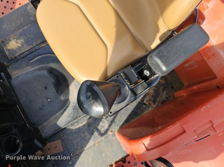 image for item EJ5962 2009 Ditch Witch HT115 cable plow