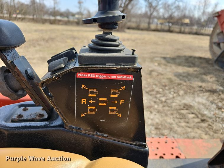 image for item EJ5962 2009 Ditch Witch HT115 cable plow