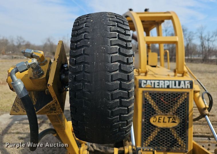 image for item EJ5966 1996 Delta DT150C cable plow