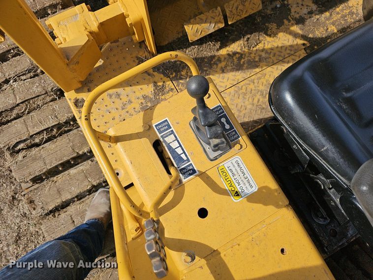 image for item EJ5966 1996 Delta DT150C cable plow