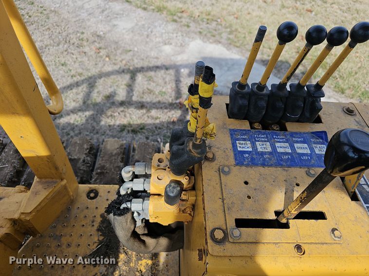 image for item EJ5966 1996 Delta DT150C cable plow