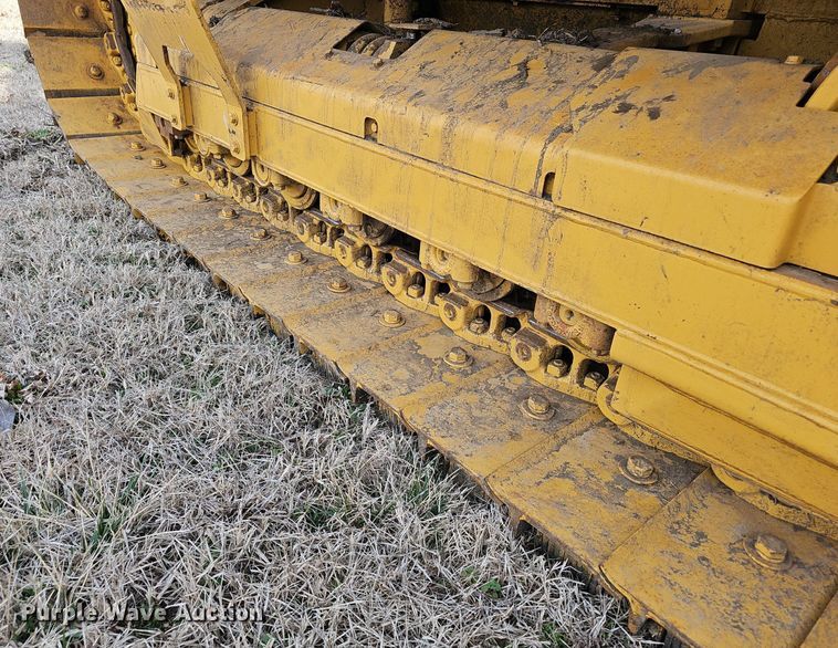 image for item EJ5966 1996 Delta DT150C cable plow