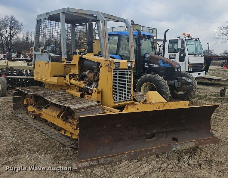 image for item EJ6066 1997 Komatsu  D31P-20E dozer