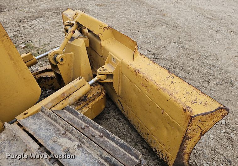 image for item EJ6066 1997 Komatsu  D31P-20E dozer