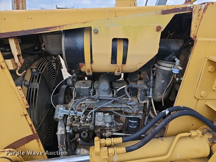 image for item EJ6066 1997 Komatsu  D31P-20E dozer